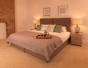 Гостиница Andover Apartments  Эндовер